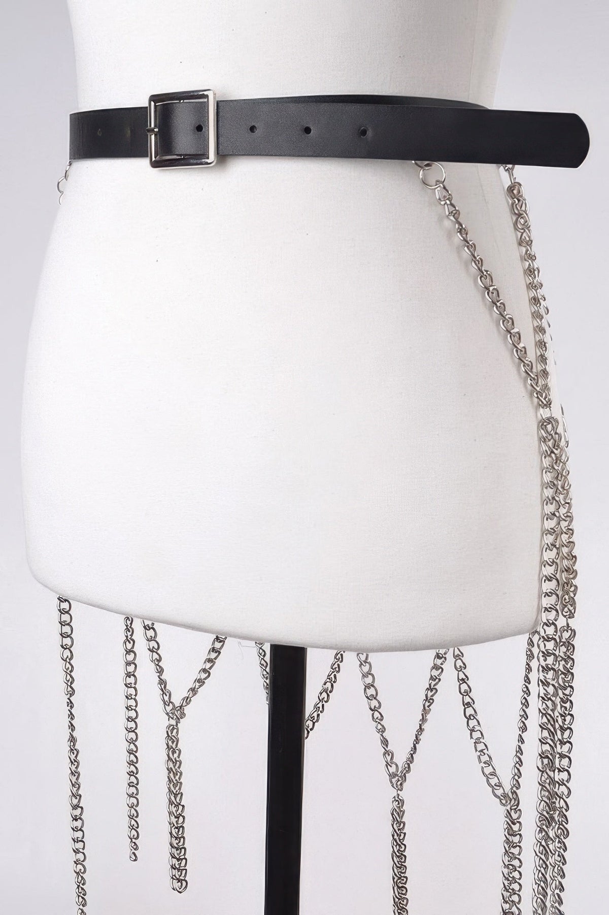 Leather Belt With Chain Skirt