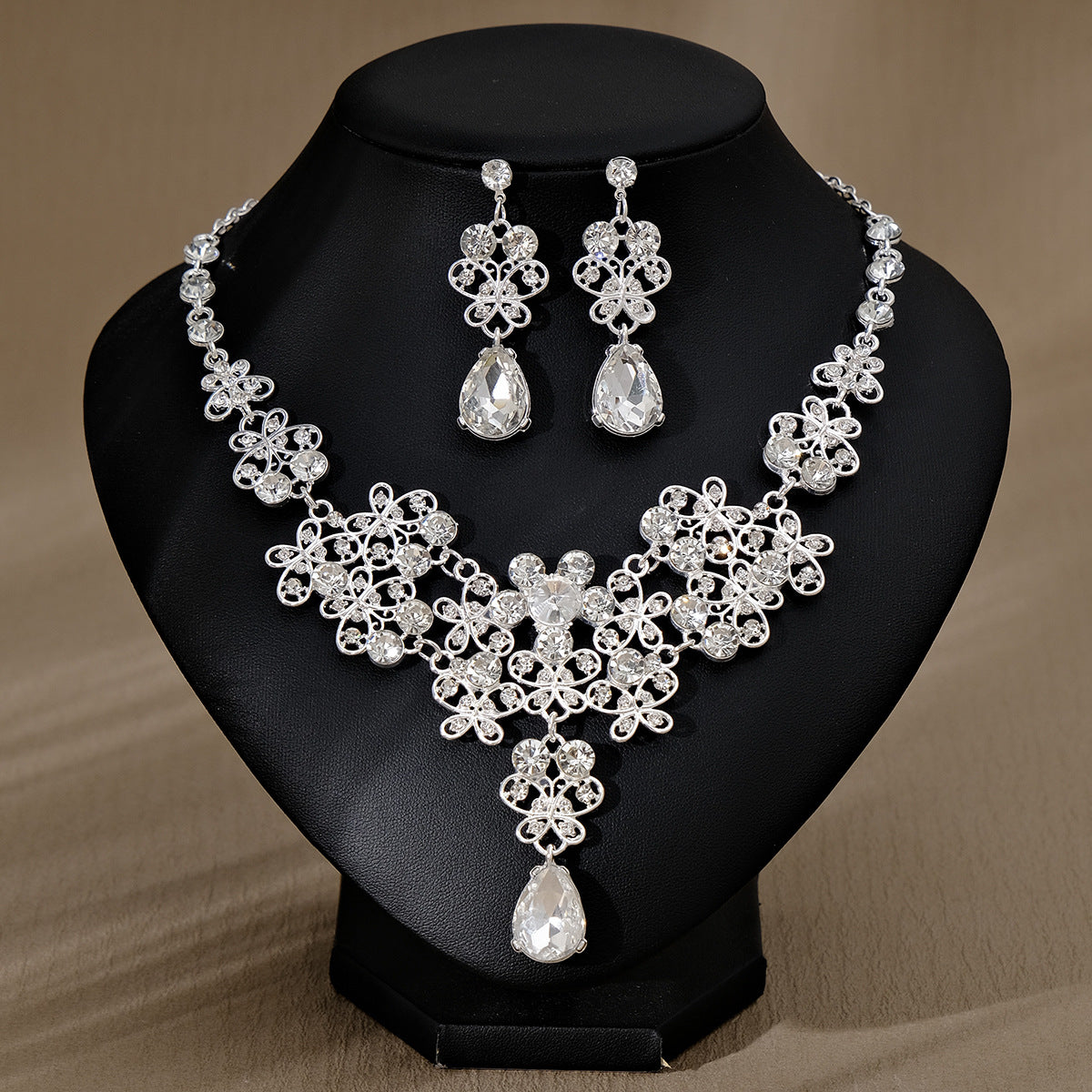 Rhinestone Pearl Earrings And Necklace Set Women