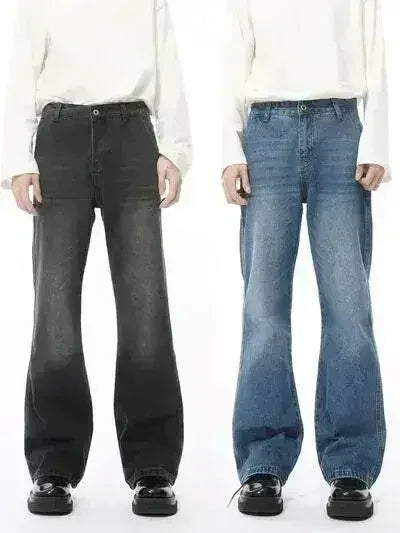 Mid Rise Jeans with Pockets