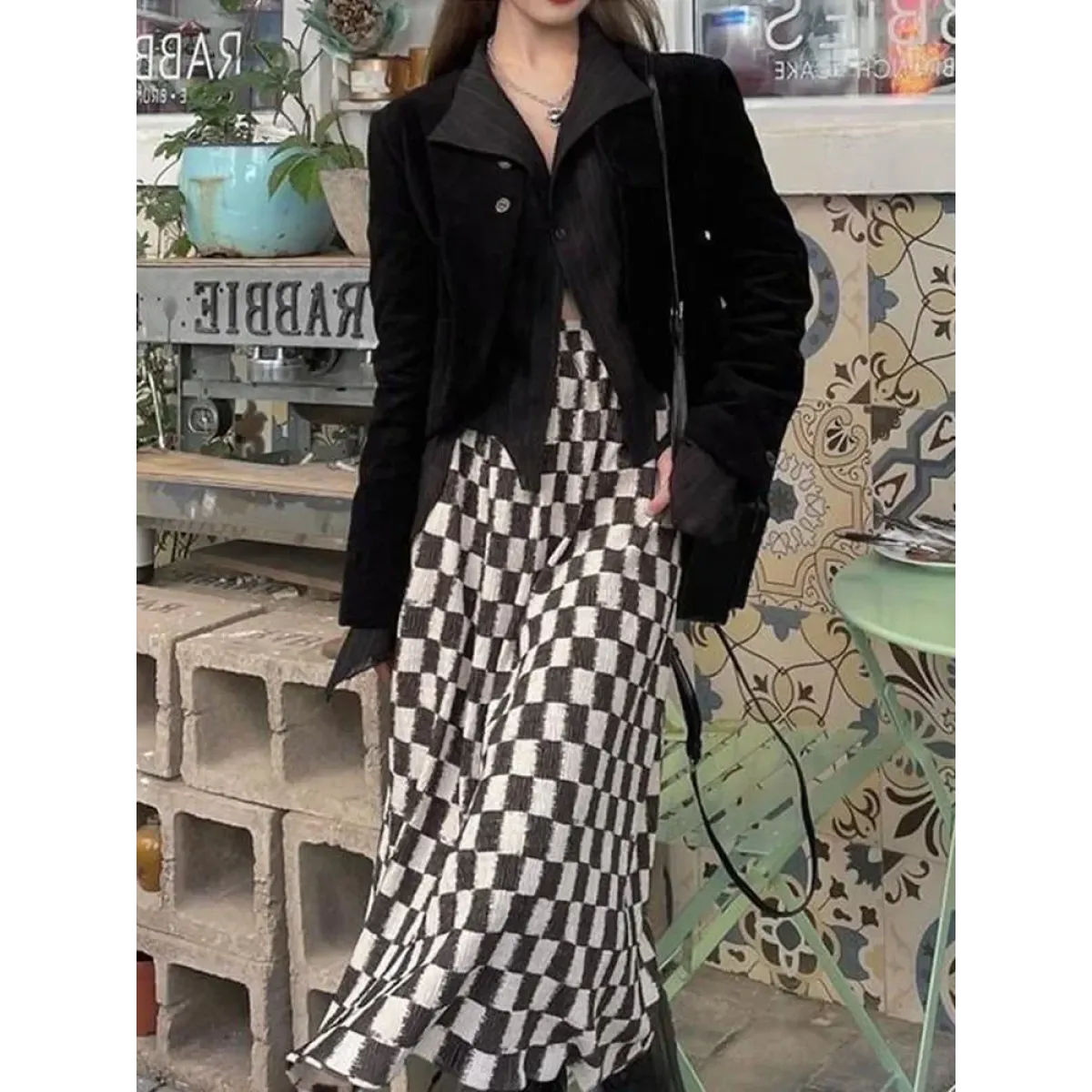Black Pleated Gothic Harajuku Blouse – Button-Up Long Sleeve