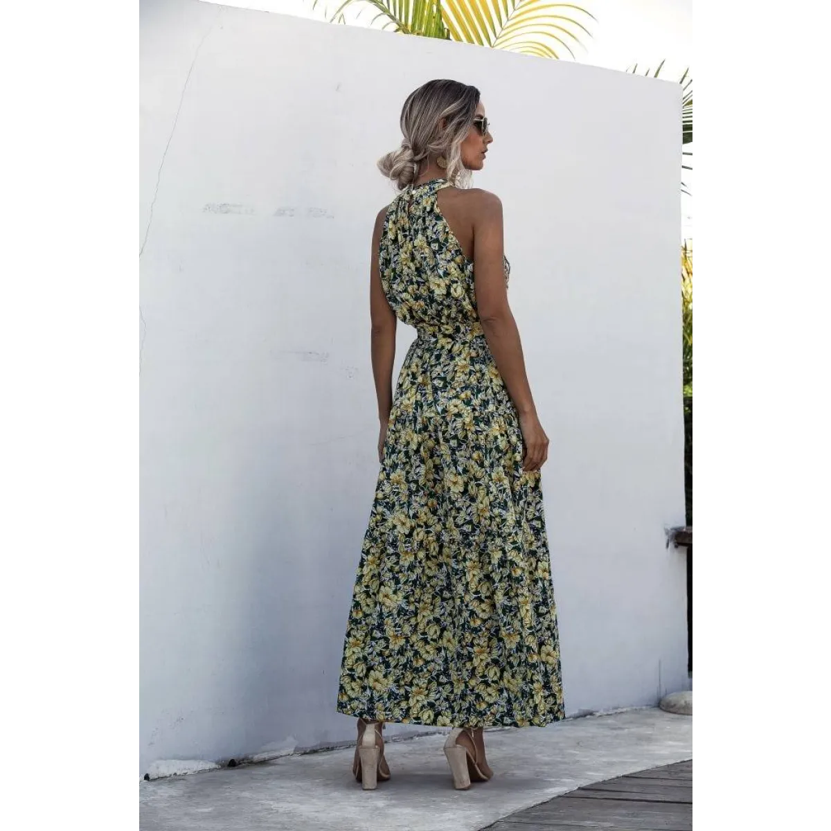 Casual Halter Dresses for Summer