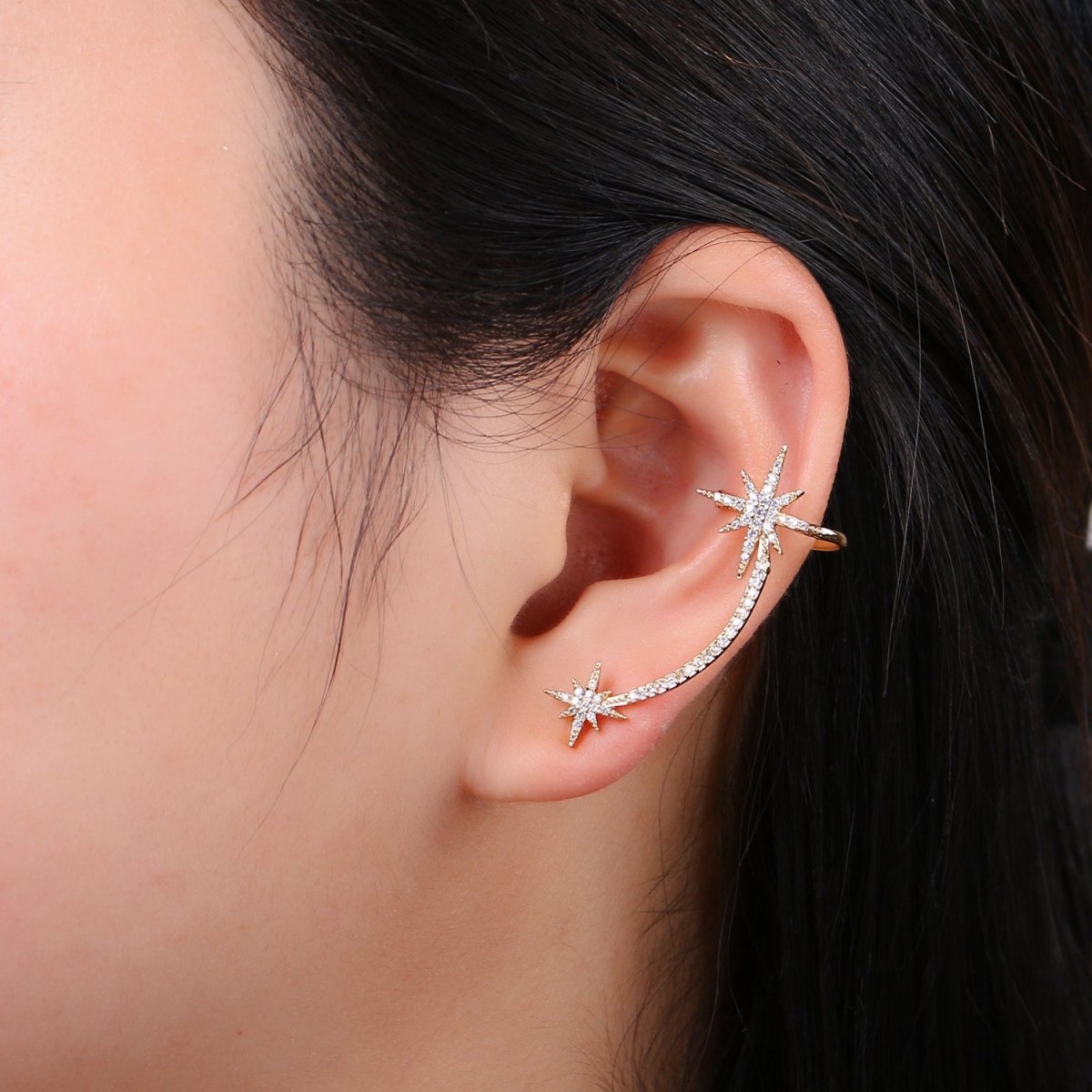 Dainty Gold Filled Snowflakes Earclimber AI-143