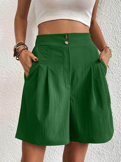 Pocketed Half Elastic Waist Shorts with Side Pockets