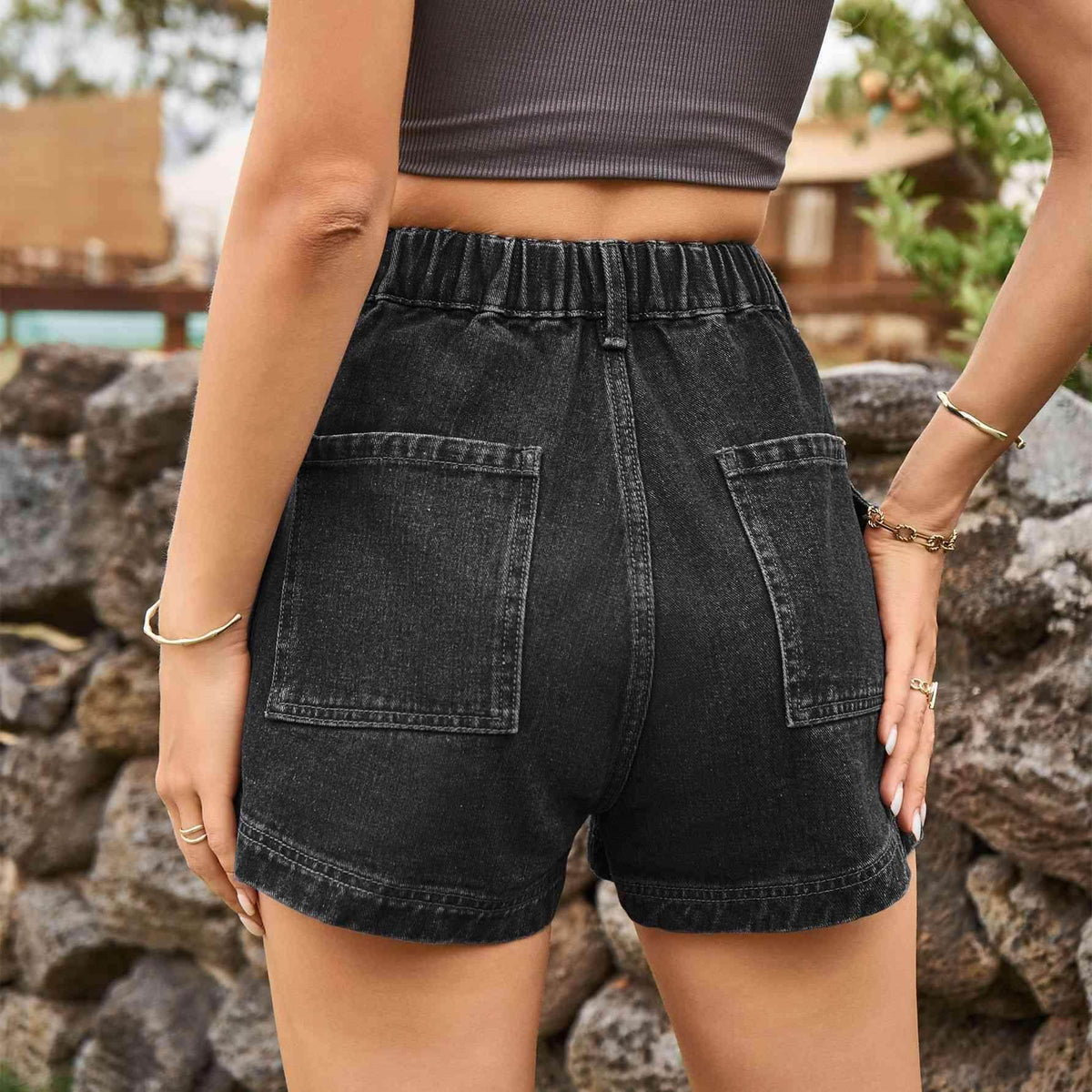 High-Waist Denim Shorts with Pockets for Casual Style