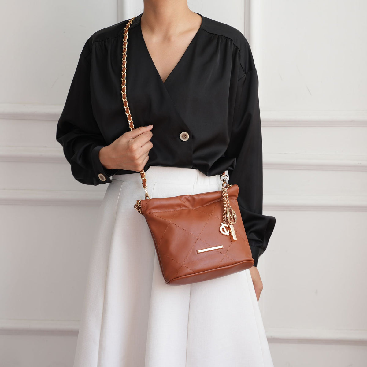 MKF Collection Loriana Quilted Women&