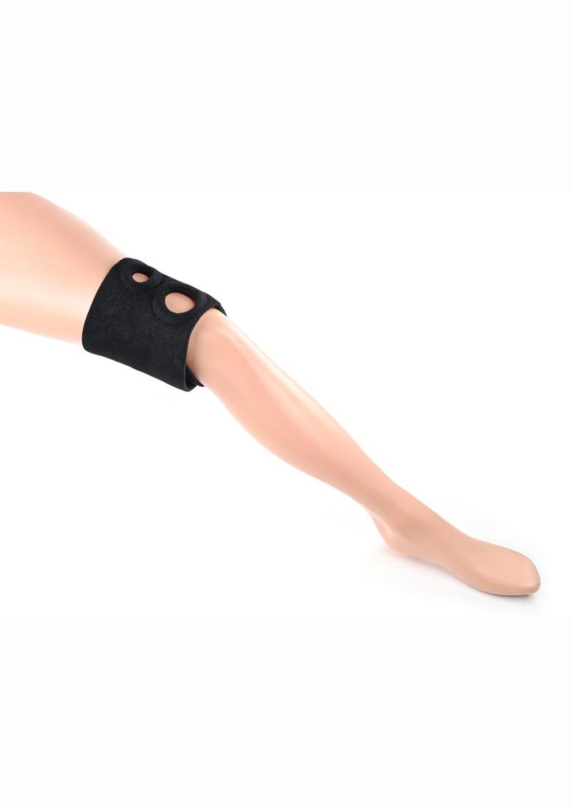 Sportsheets Dual Penetration Thigh Strap On Adjustable And Versatile