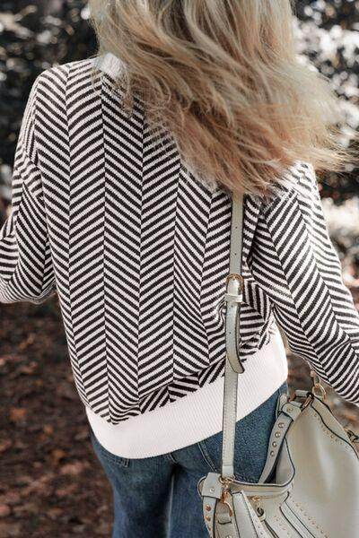 Striped Round Neck Long Sleeve Sweater for Women Fashion