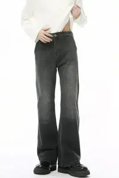 Mid Rise Jeans with Pockets