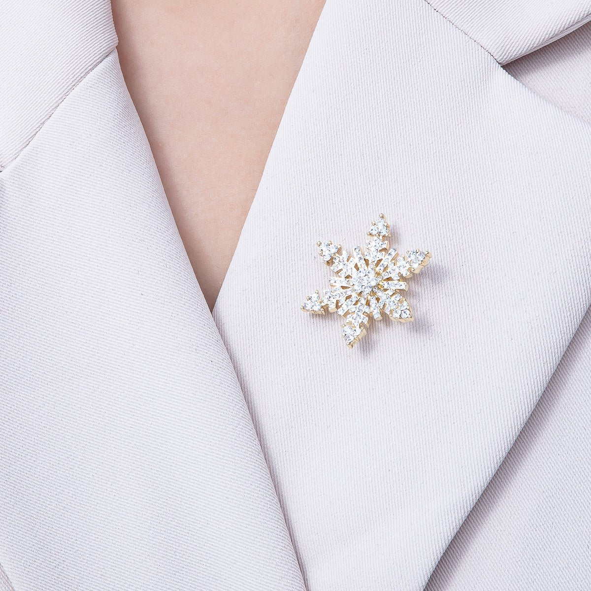 Gold 30mm Rhinestone Winter Snowflakes Pin Brooch | BH-052
