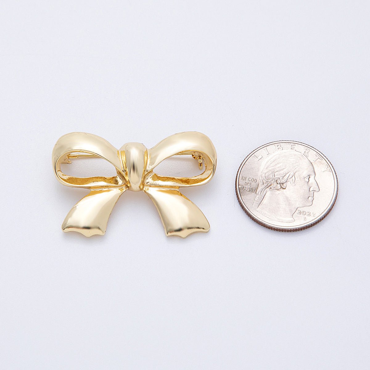 Gold 39mm x 25.7mm Minimalist Ribbon Bow Pin Brooch | BH-100