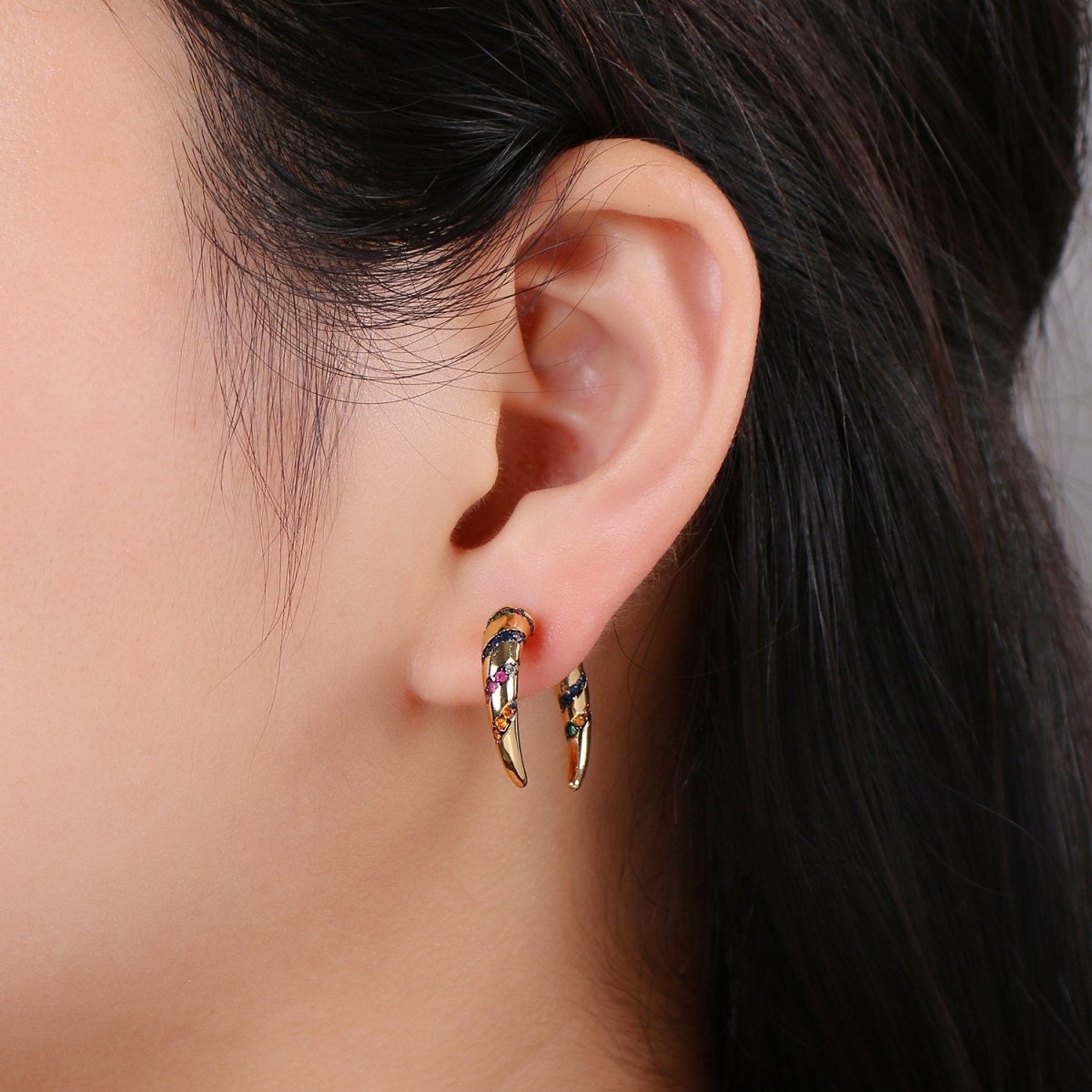 Gold Crescent moon earrings / Horn earrings / Half Moon Earrings / Celestial Stud earrings Micro Pave Earring Boho earrings Gift For Her, K-567