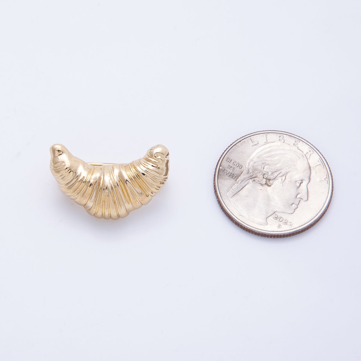 Gold Minimalist 24mm x 15mm Croissant Pastry Pin Brooch | BH-044