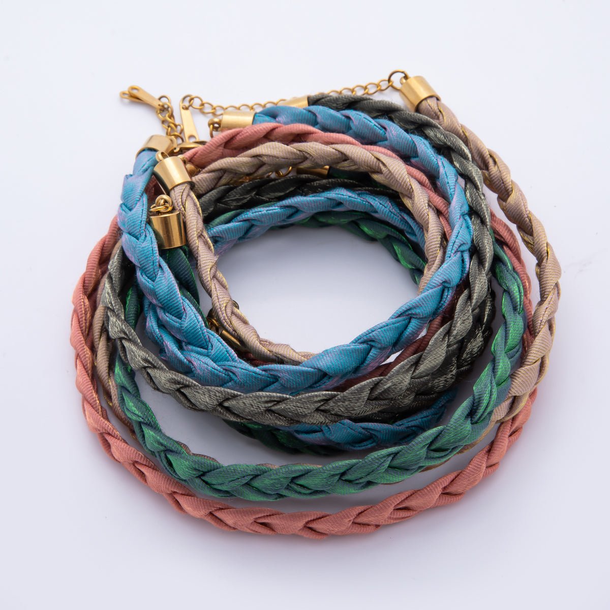 Handmade Fabric Braided Bandana Necklace 17 inch long WA-880
