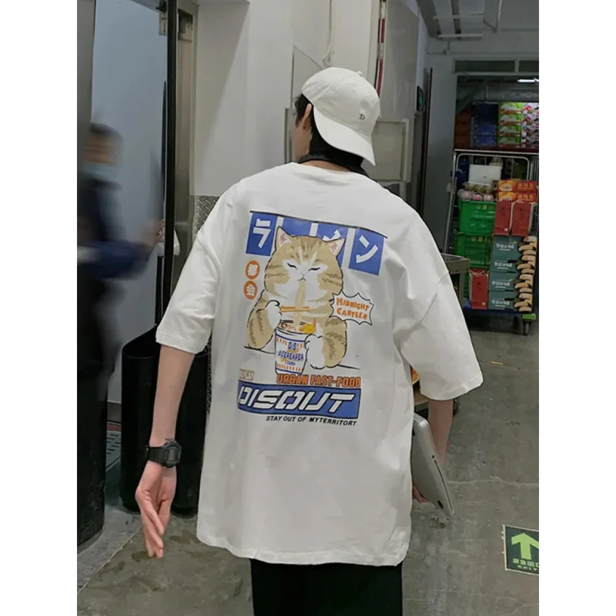 Harajuku Cat Eating Noodles Graphic Tee