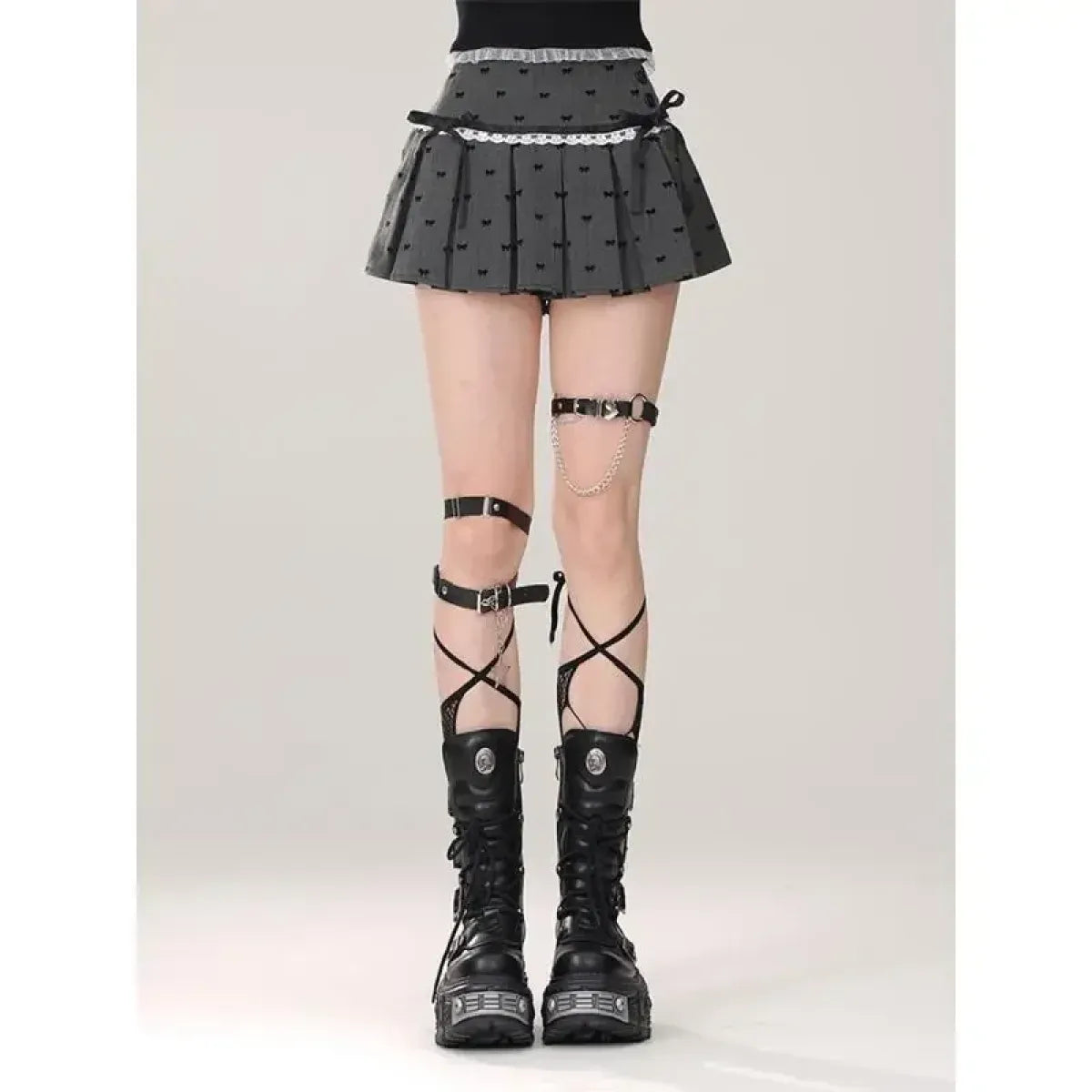 Kawaii Y2K Pleated Mini Skirt – Japanese Bow Lace Plaid Chic