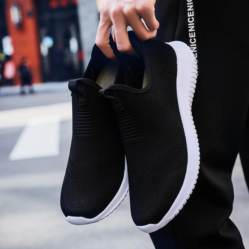 Men Sneakers Lightweight Casual Slip On Walking Socks Sneakers Trainers Mesh Flat Breathable Summer Walking Beach Mesh Shoes Comfortable Mesh Athletic Espadrilles