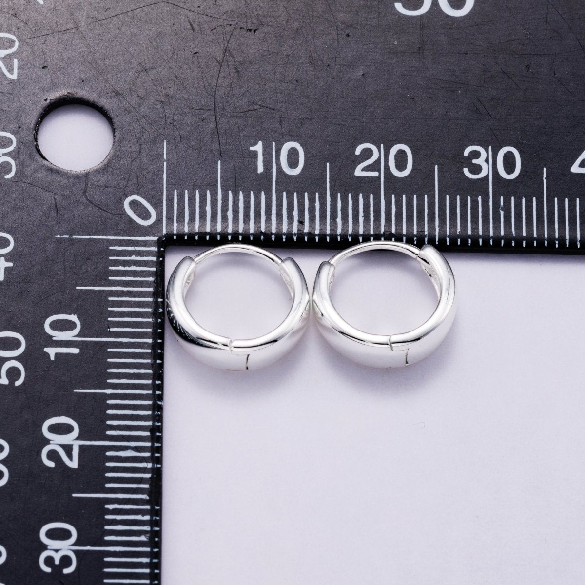 S925 Sterling Silver 12.5mm Minimalist Chubby Huggies Cartilage Earrings | SL-00652