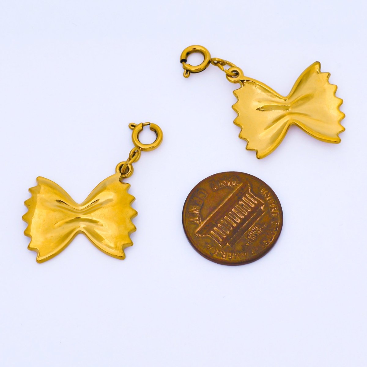 Stainless Steel PVD 20mm Italian Farfalle Bow Tie Pasta Food 3D Multidimensional Charm w. Spring Ring | J591