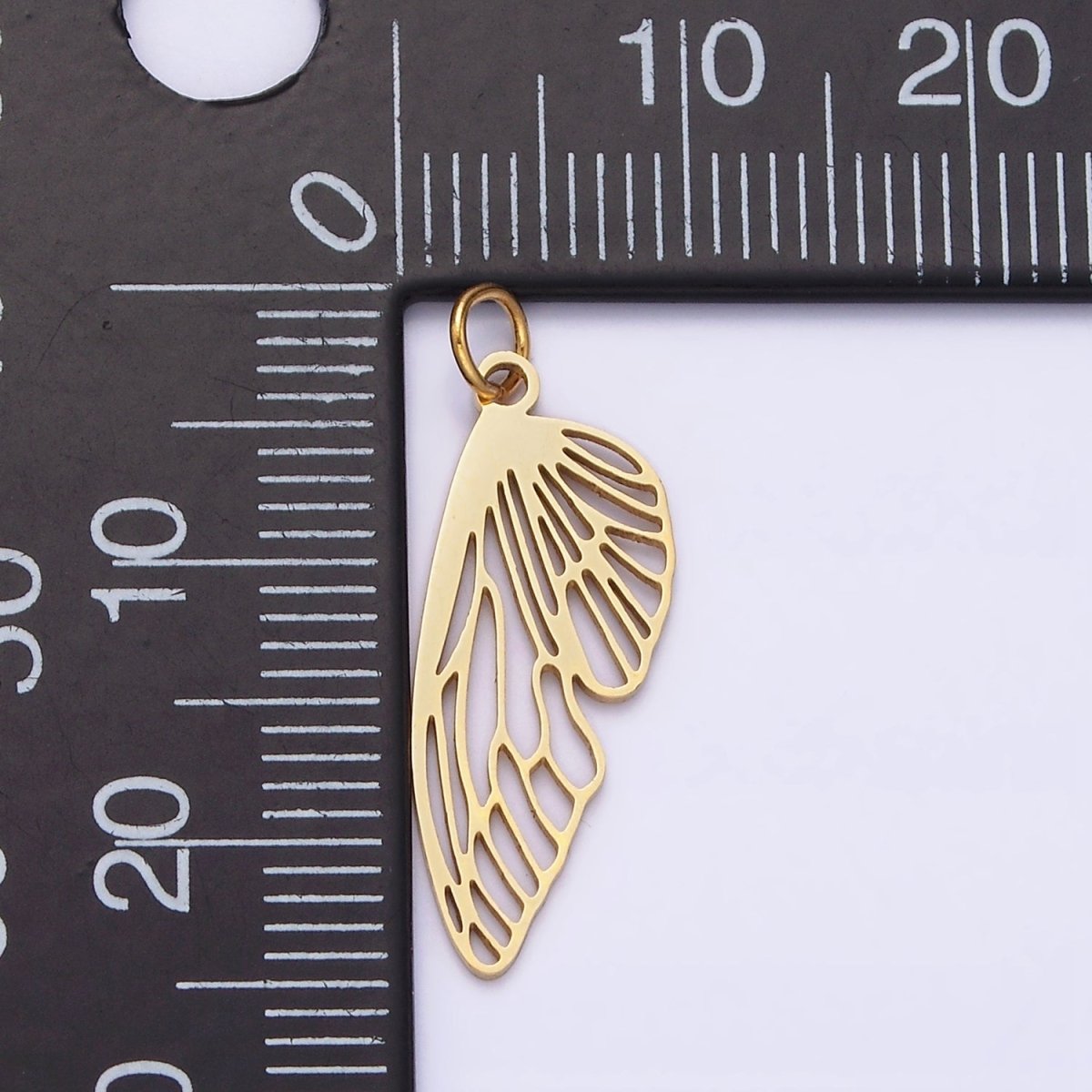 Stainless Steel 23.5mm Open Butterfly Wings Animal Charm P-625
