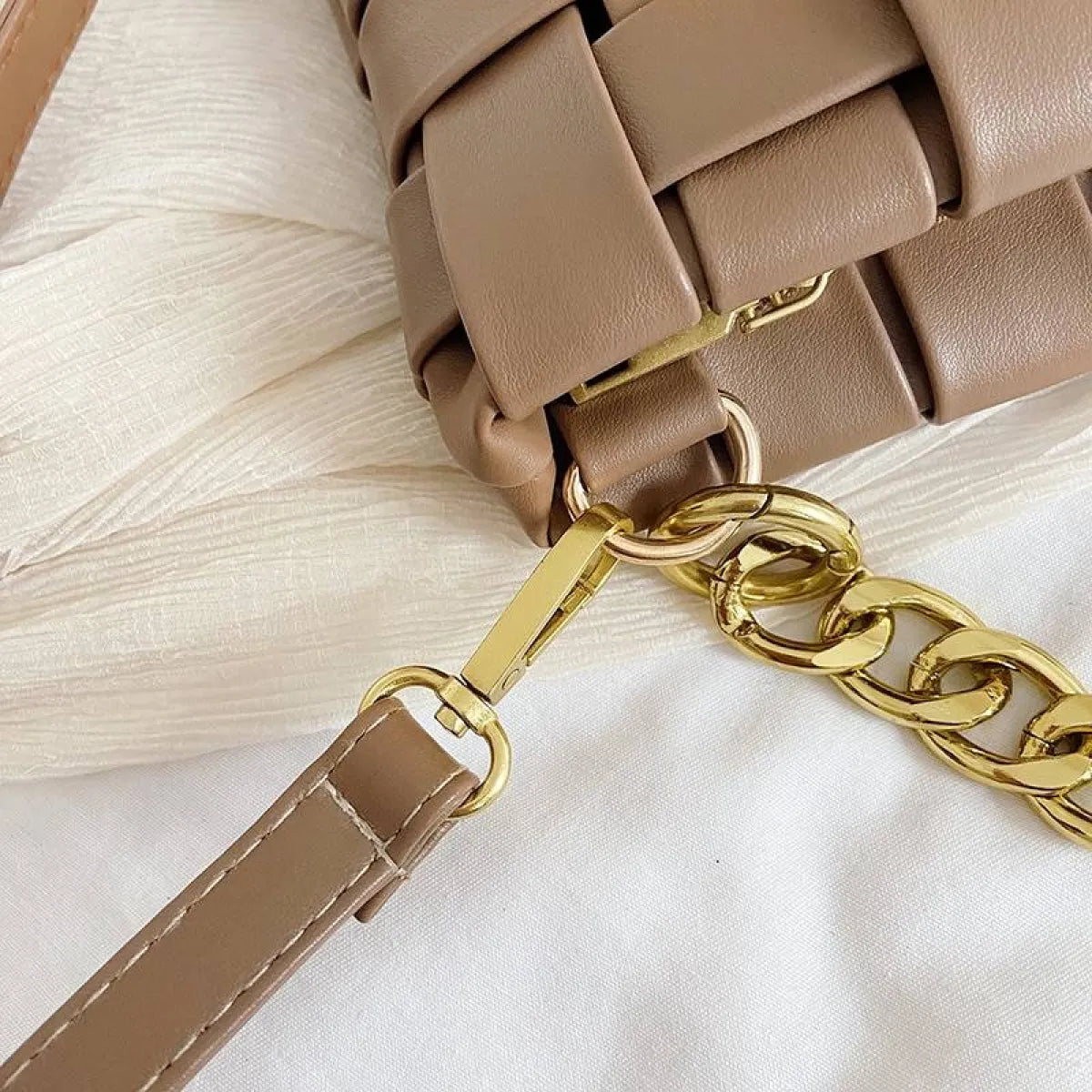 Weave Design Crossbody Bag