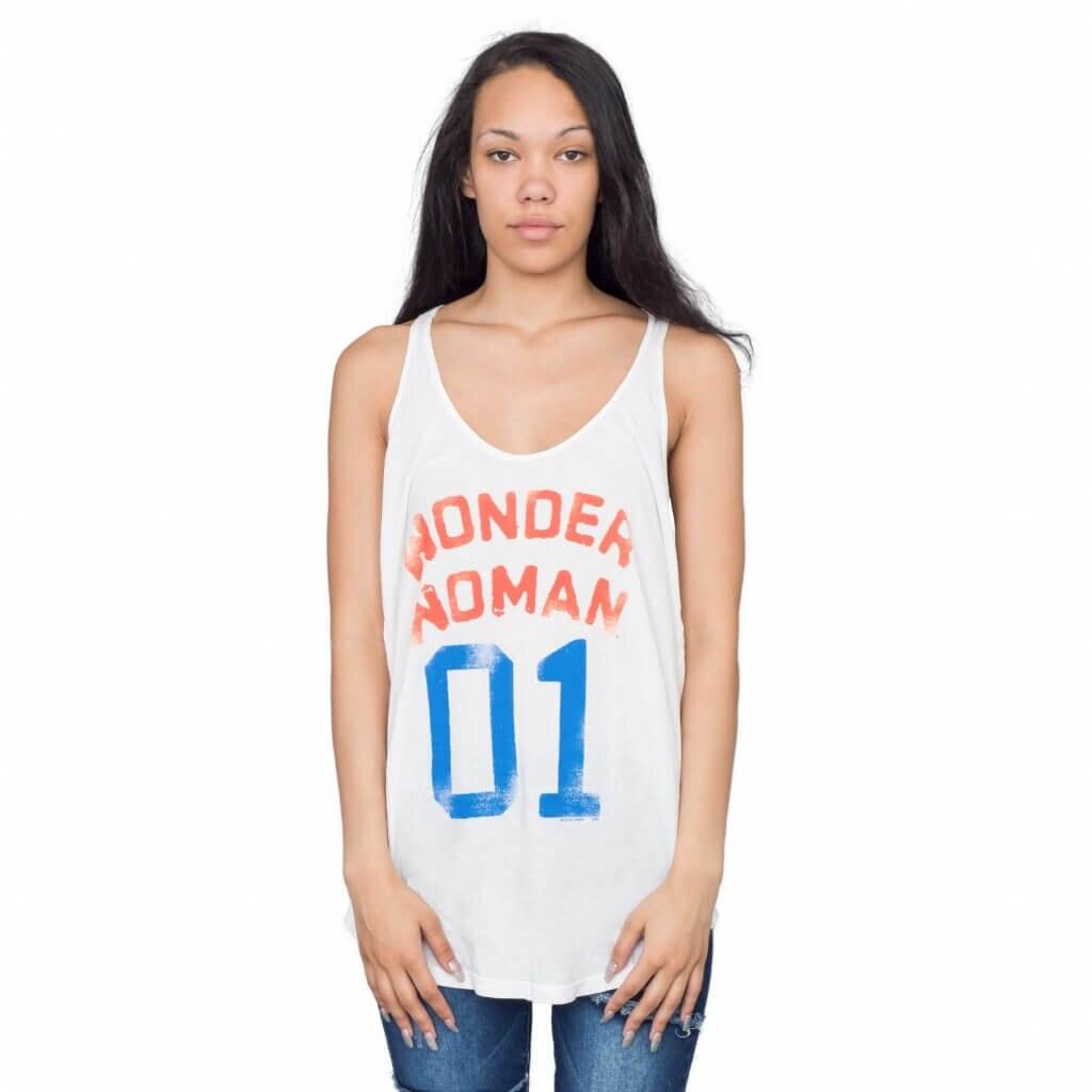 Wonder Woman 01 Distressed Juniors Tank Top