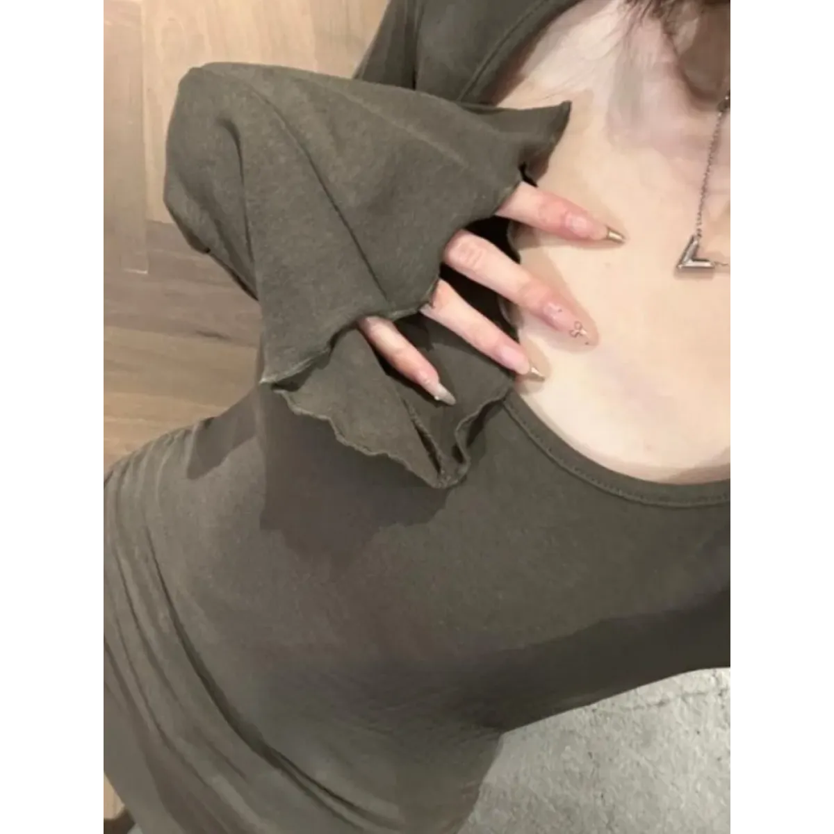 Square Neck Flare Sleeve Top β Y2K Sweet Vintage Slim Fit Tee