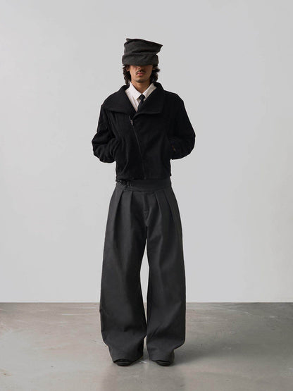 Minimalist-style Mens Tapered Trousers With Double Pleats And A Soft