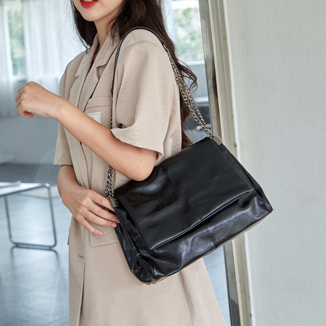 Crossbody shoulder quilted large capacity bag women, versatile commuter bag, chain crossbody bag, shoulder bag