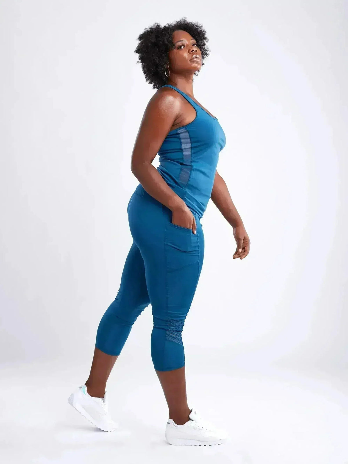 High-Waisted Pilates Leggings with Side Pockets &amp; Mesh Panels