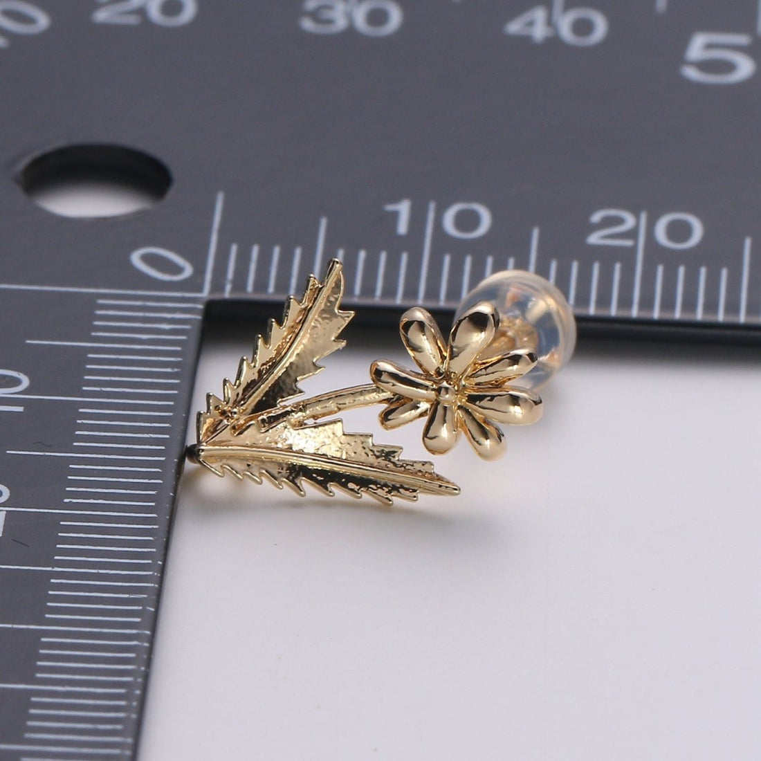 1 Pair Flower Gold Filled Studs  L-016
