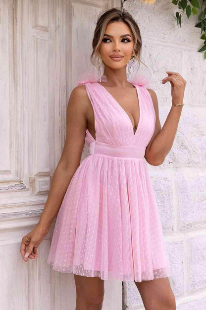 Open Back Sleeveless Mesh Dress with Lace Detail and Lining