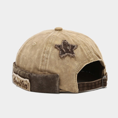Men And Women Can Wear This Vintage Hat With Frayed Edges, Featuring A Five-point Star Patch. It&