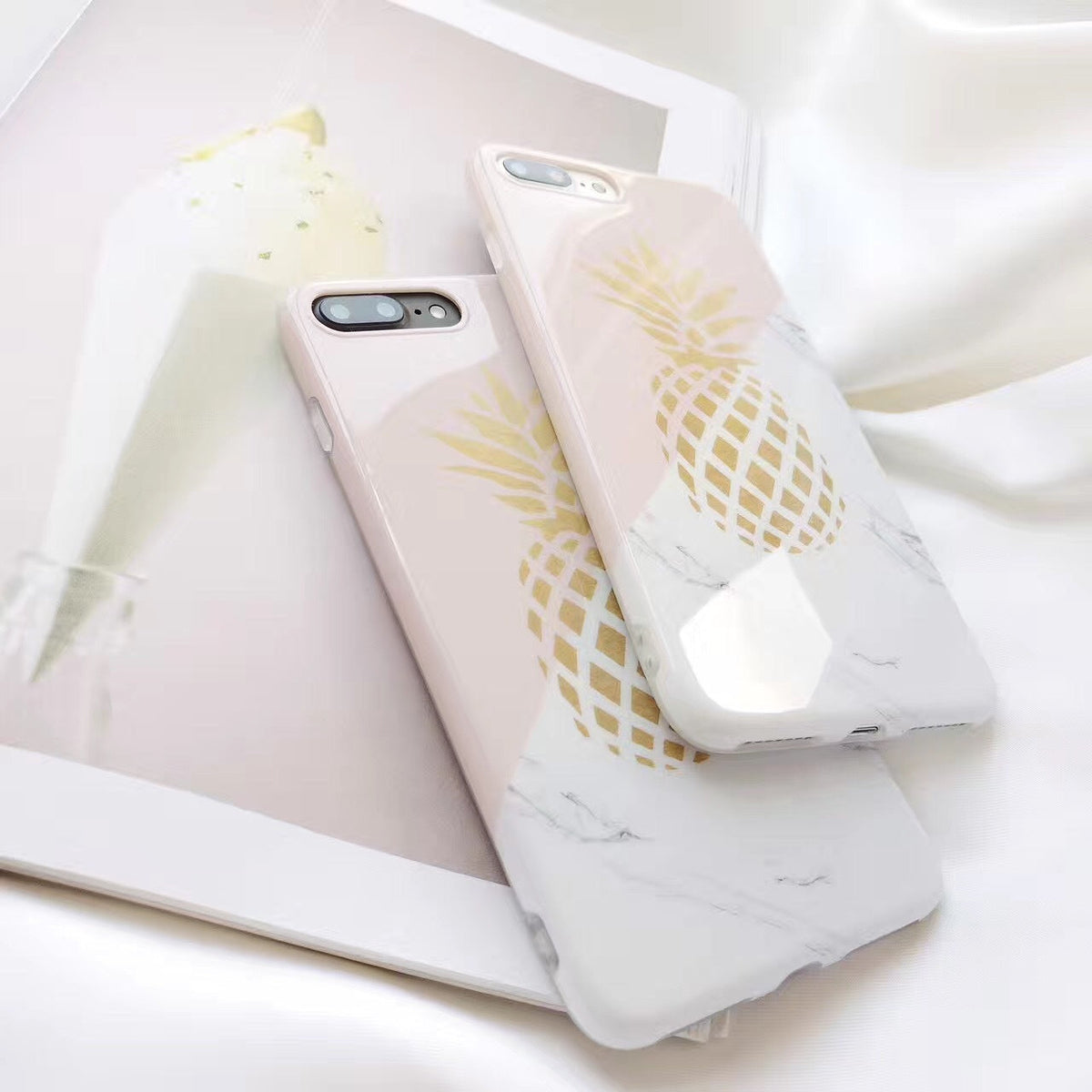 Stitching pineapple marble phone case