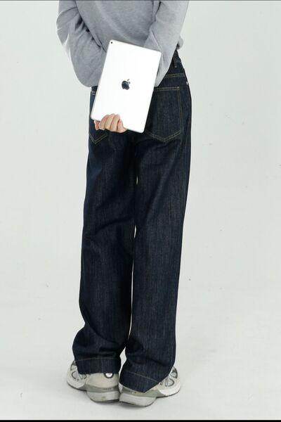 Mid Rise Jeans with Pockets for Comfort and Style