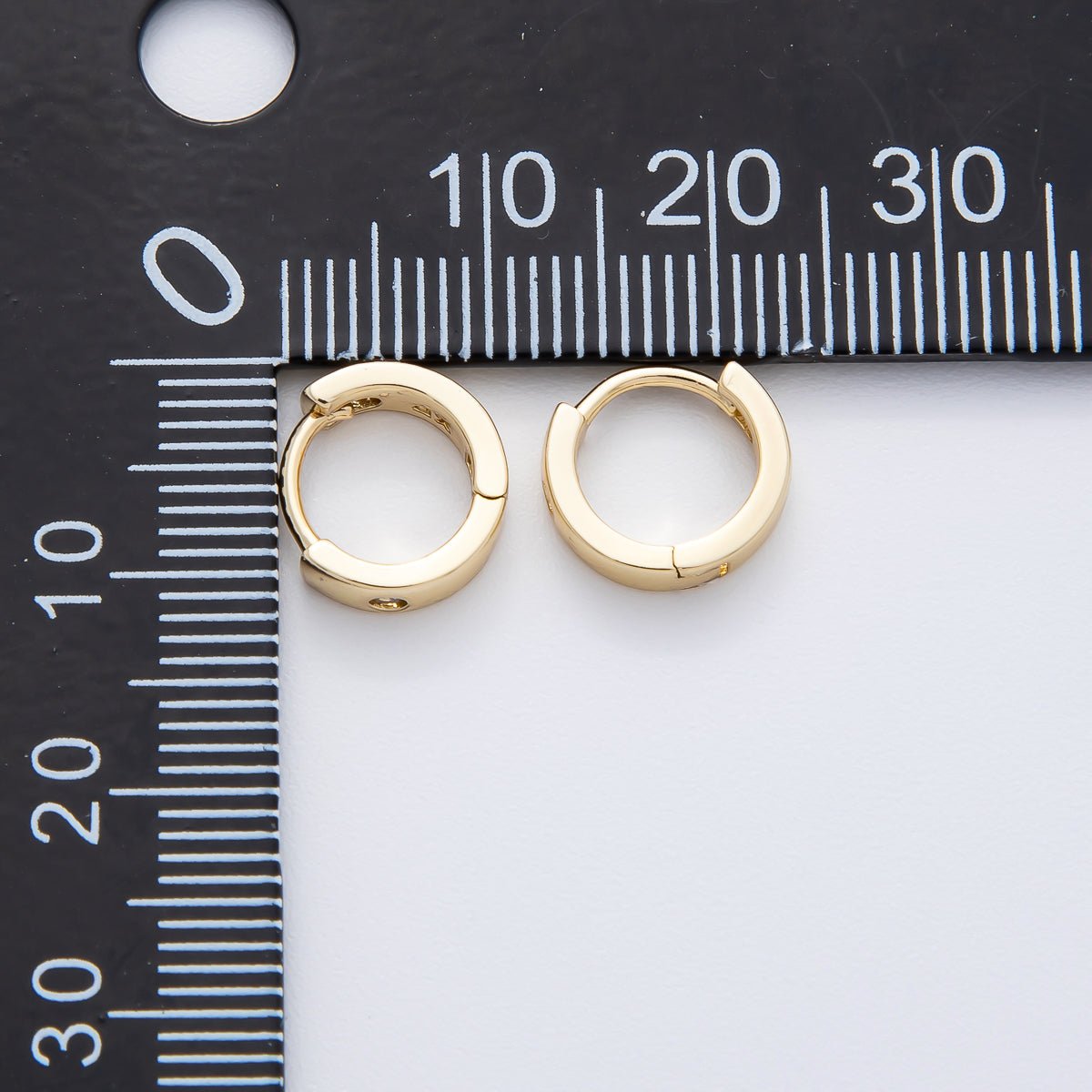 14K Gold Filled 10mm Clear CZ Round Minimalist Cartilage Huggie Earrings | AJ241