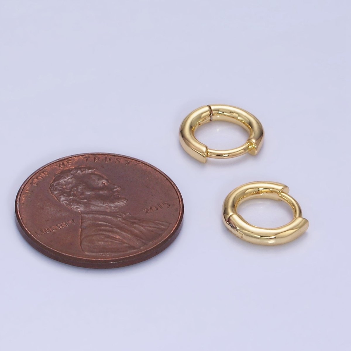 14K Gold Filled 10mm Minimalist Huggie Earring in Gold &amp; Silver | Q028 Q029