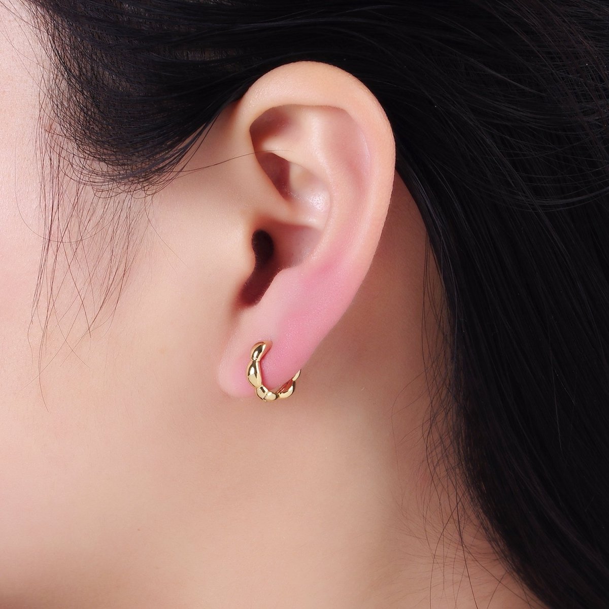 14K Gold Filled 11mm Bubble Cartilage Huggie Earrings | AB1351