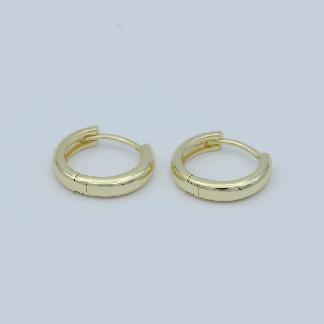 14K Gold Filled 13mm Minimalist Huggie Earrings in Gold &amp; Silver | AB1165 AD171