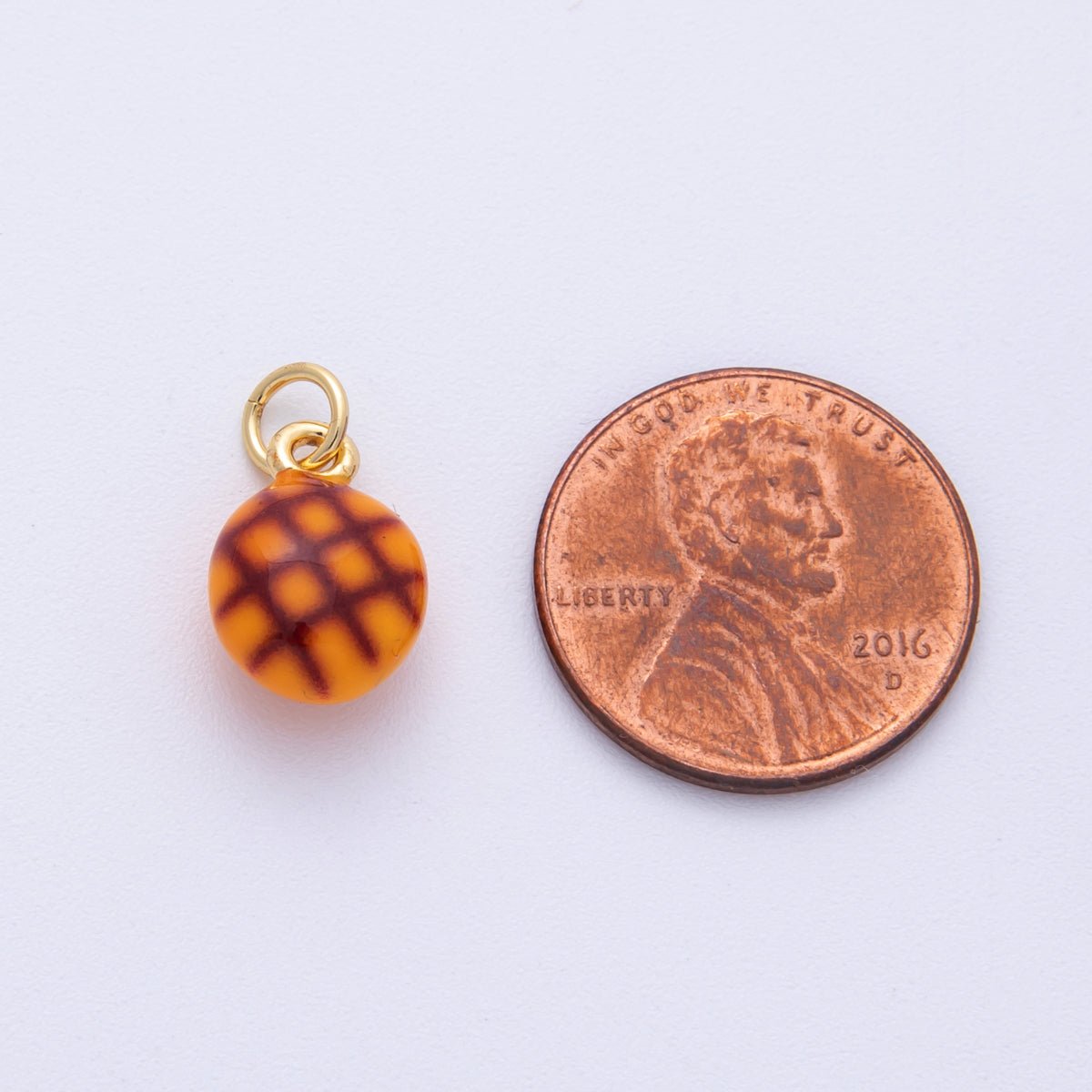 14K Gold Filled 13mm Plain Cupcake Pastry 3D Multidimensional Charm | Charms-00027