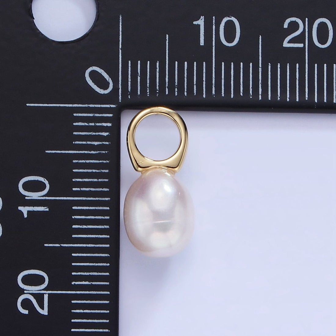 14K Gold Filled 15mm Ringed Shell Pearl Drop Pendant | P1743