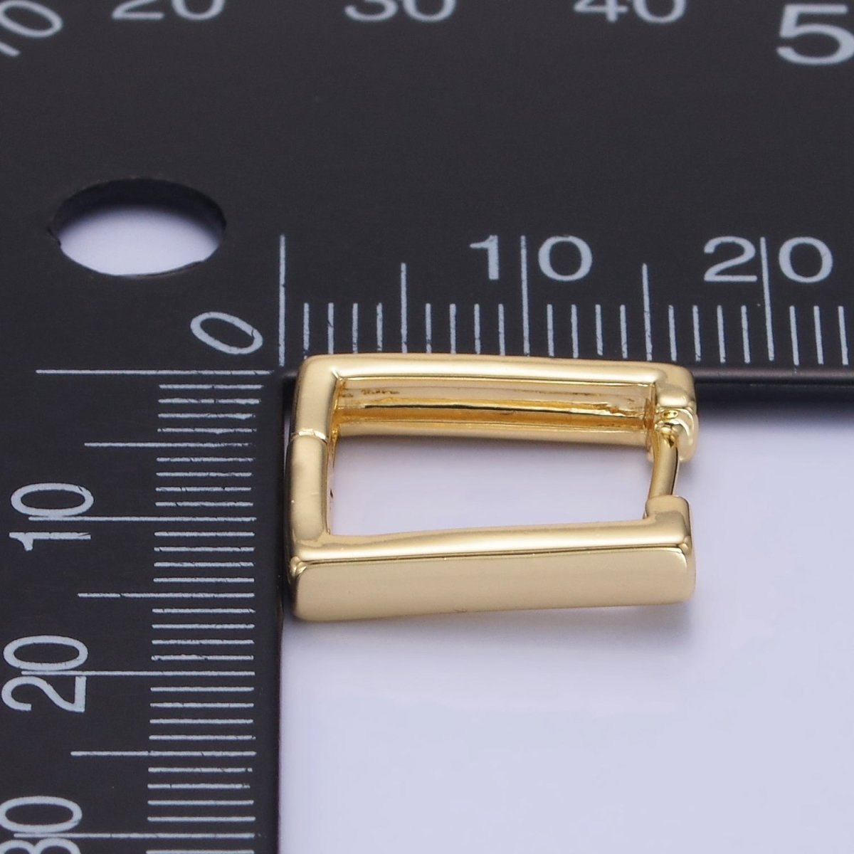 14K Gold Filled 15mm Square Minimalist Huggie Earrings | AB1270