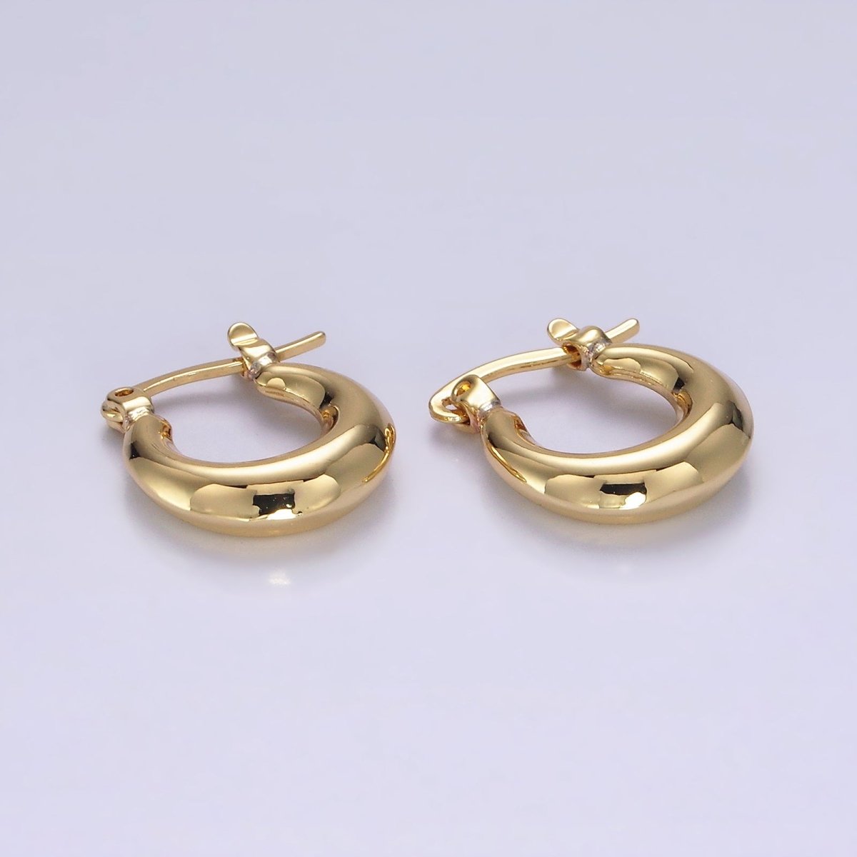 14K Gold Filled 20mm Chubby U-Curved Latch Hoop Earrings in Gold &amp; Silver | AE751