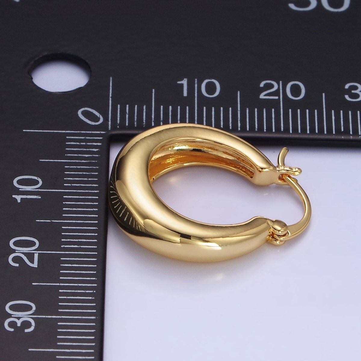 14K Gold Filled 20mm Dome Minimalist Latch Hoop Earrings in Gold &amp; Silver | AB1338 P482