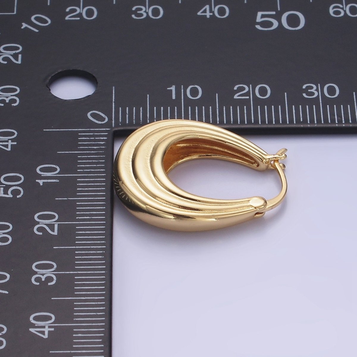 14K Gold Filled 25mm Line-Edged Dome Latch Hoop Earrings in Gold &amp; Silver | AB1343 AB1344