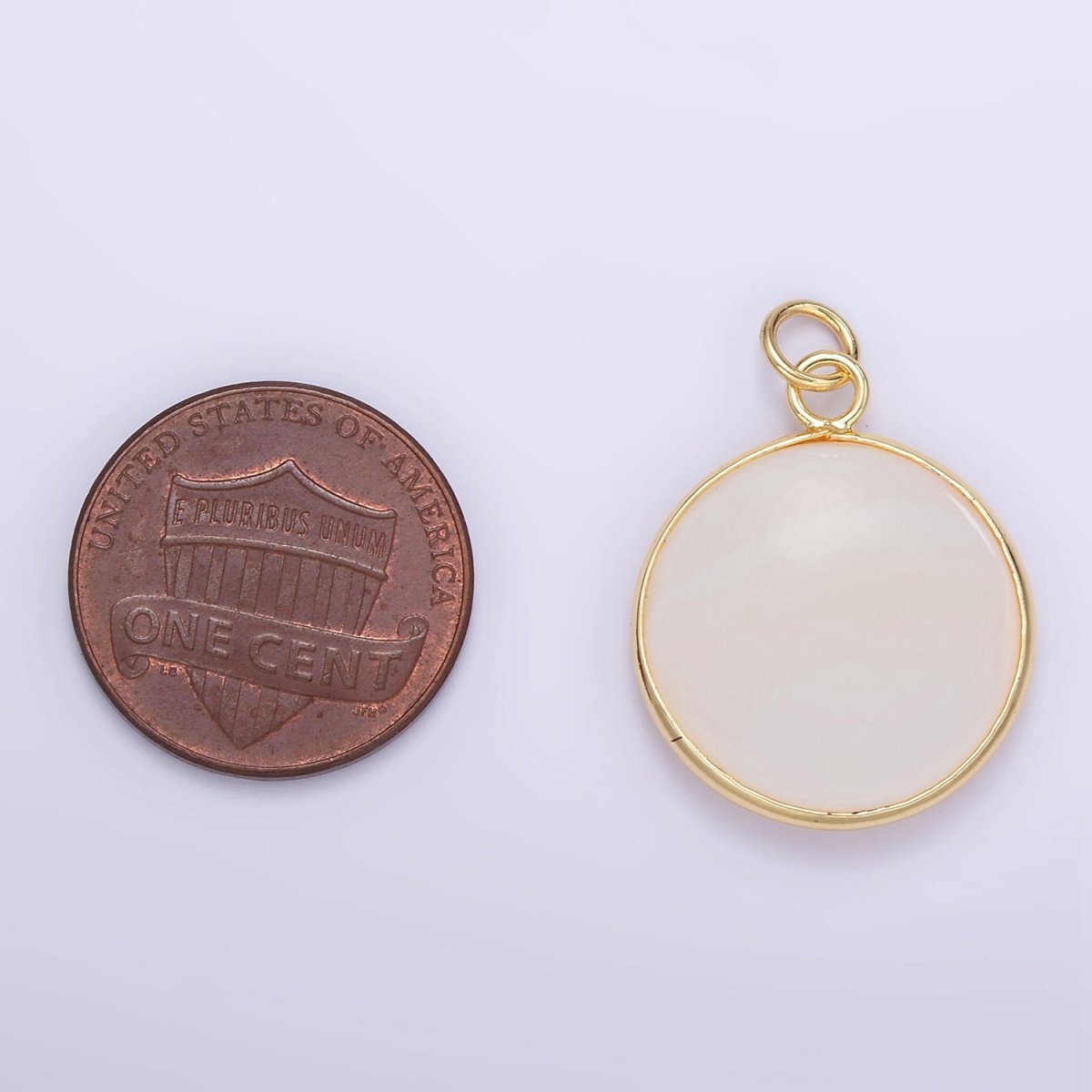14K Gold Filled 25mm Shell Pearl Bezel Round Gemstone Charm | D568
