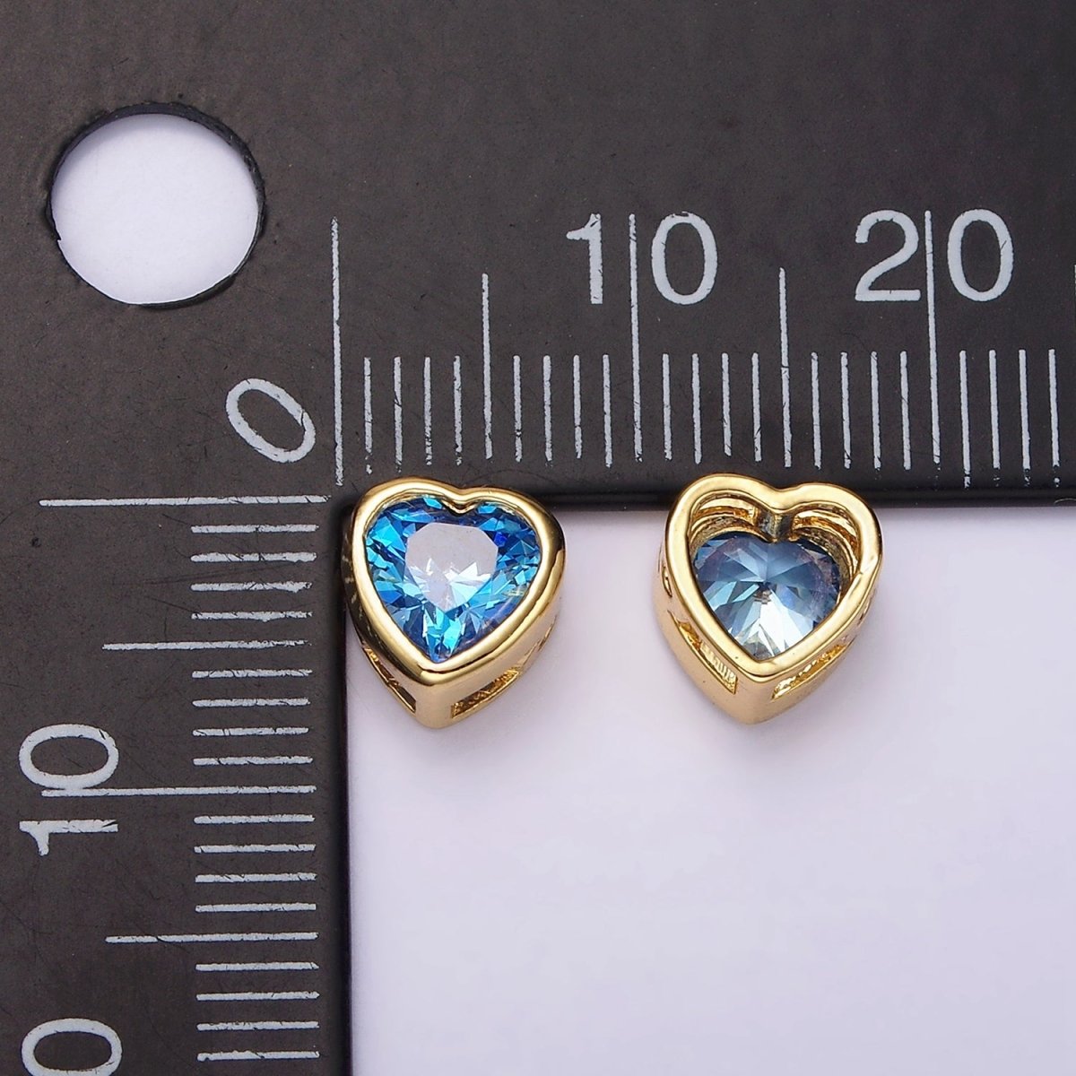 14K Gold Filled 8mm Baby Blue, Blue CZ Heart Bezel Bead | B-845 B-846