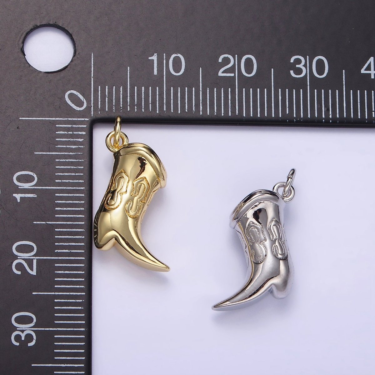 14K Golf Filled Engraved Chubby Cowboy Boot Charm in Gold &amp; Silver | D416