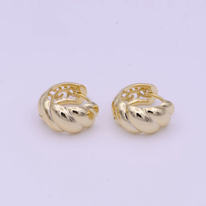 15.5mm Gold Croissant Twist Filigree Huggie Hoops Earrings | AD-163