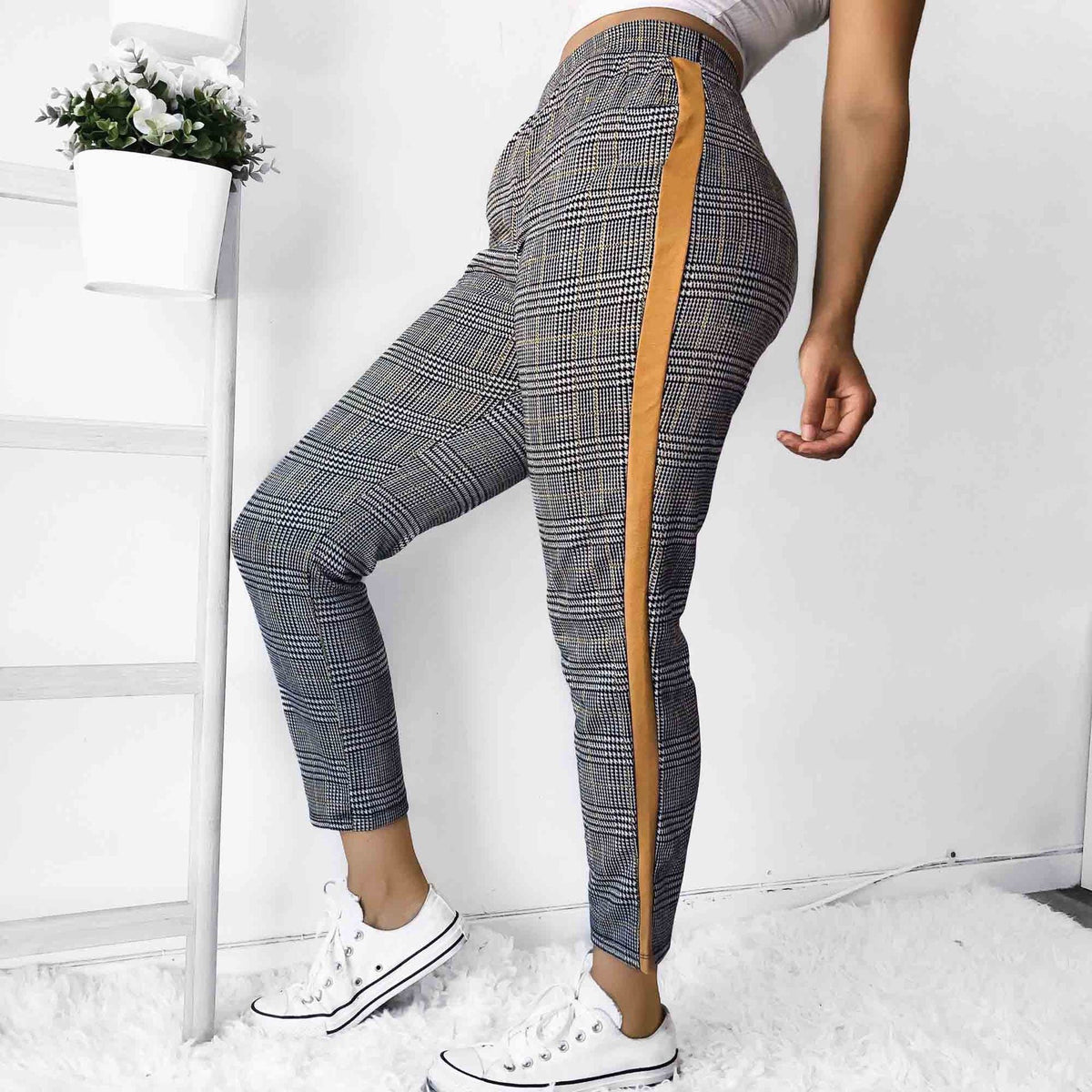 Fashion Characteristic Printed Stitching Casual Pants
