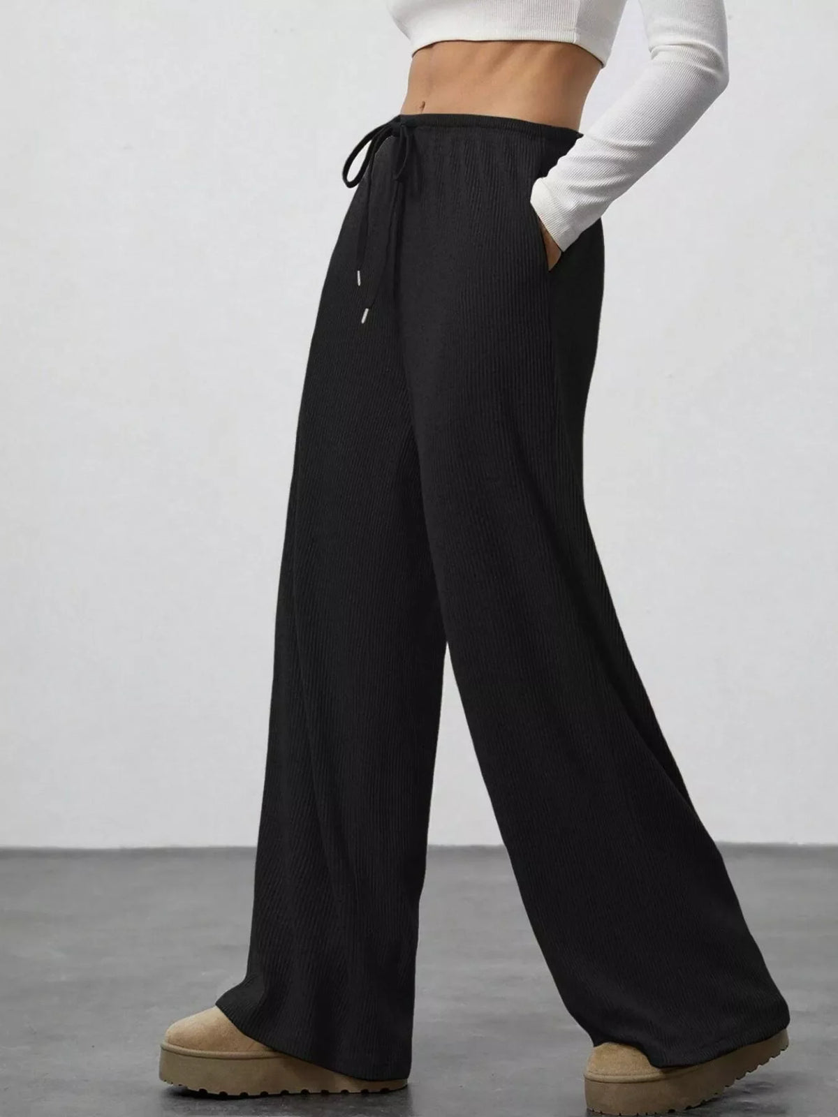 Relaxed Fit Wide Leg Pants
